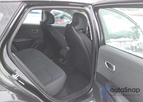 2025 Kia K4 Lx z USA, uszkodzony, nr VIN 3KPFT4DE9SE003844